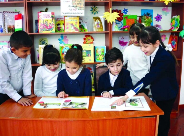 Какие мероприятия пройдут в рамках «Недели книги для детей и подростков»?