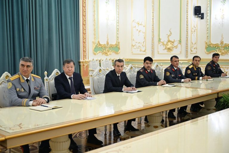 Эмомалӣ Раҳмон дар сохтори Додгоҳи олӣ, Додситонии кул ва ВКД тағйироти кадрӣ анҷом дод