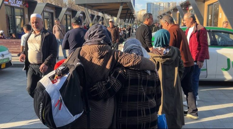 В Таджикистан из ОАЭ 8 марта возвращены свыше 300 человек