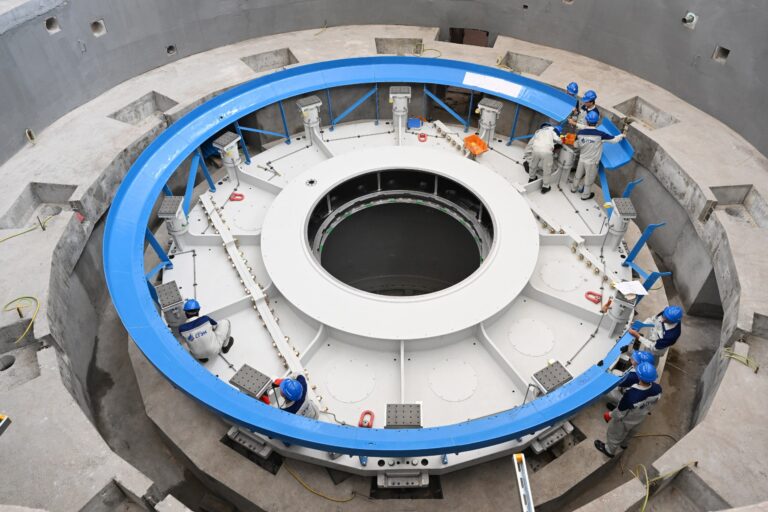 Чархаи ҳафтуми НБО “Норак” пас аз таъмир ба истифода дода шуд. Сафари кории Эмомалӣ Раҳмон ба Хатлон аз шаҳри Норак  оғоз шуд