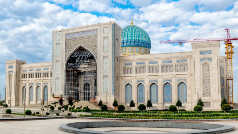 Центр исламской цивилизации в Узбекистане стал рекордсменом Гиннесса