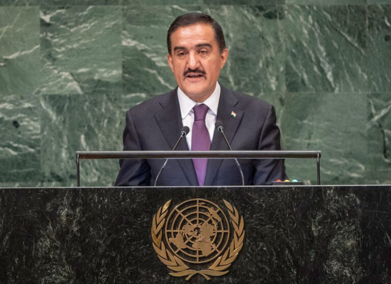 Лингвист, ставший успешным экономистом и дипломатом. 65-летний путь Махмадамина Махмадаминова