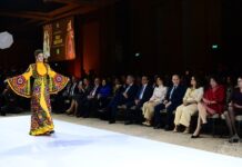 Tajik Designers’ Works Presented at Chakan Fashion Show in Baku