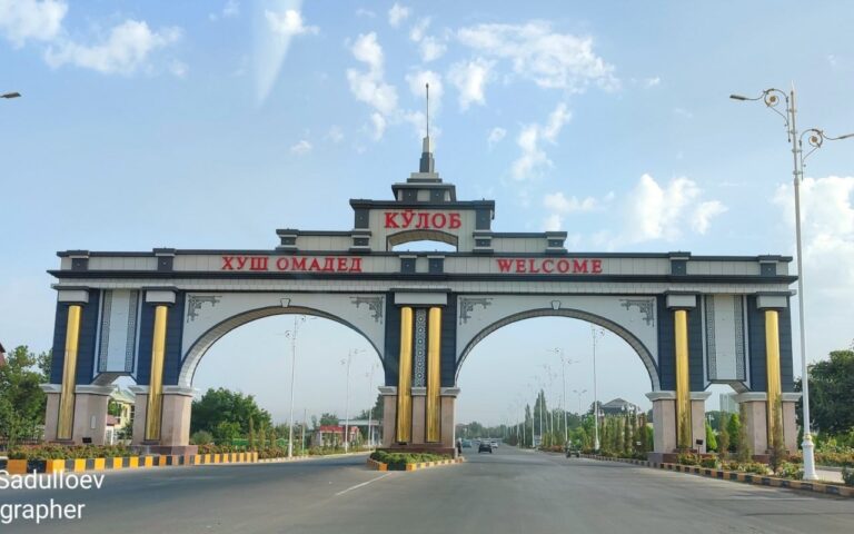 Мақомот бори аввал ҷузъиёти куштори ду зану як кӯдак дар Кӯлобро шарҳ доданд