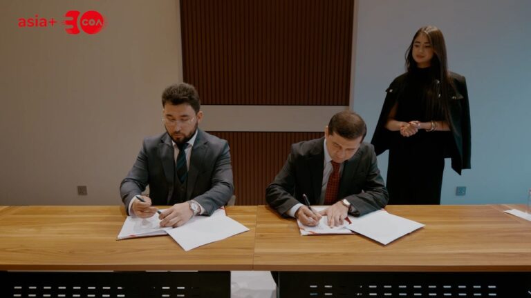 Таджикская и узбекская компании подписали меморандум о сотрудничестве в агросфере