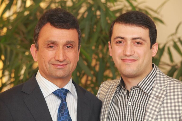 “Ба кӯдакони хурдсоламон раҳм кунед…”. Муроҷиати писари Зайд Саидов ба мақомоти Тоҷикистон