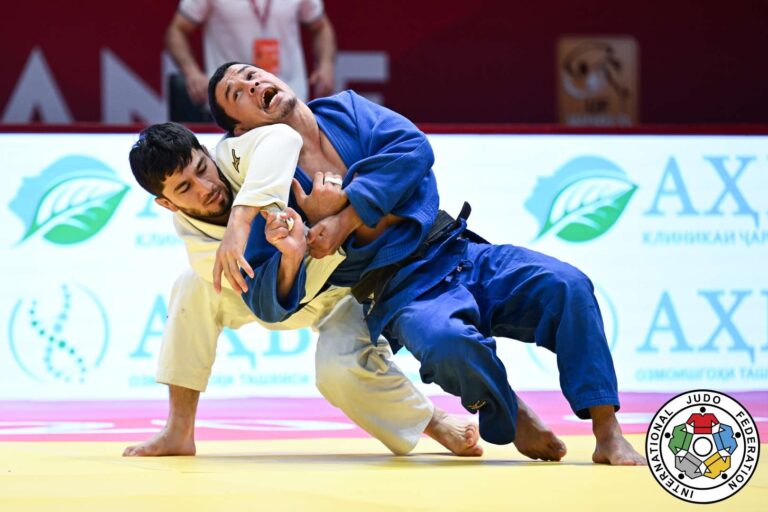 Таджикские дзюдоисты выиграли две медали на Dushanbe Grand Slam-2026