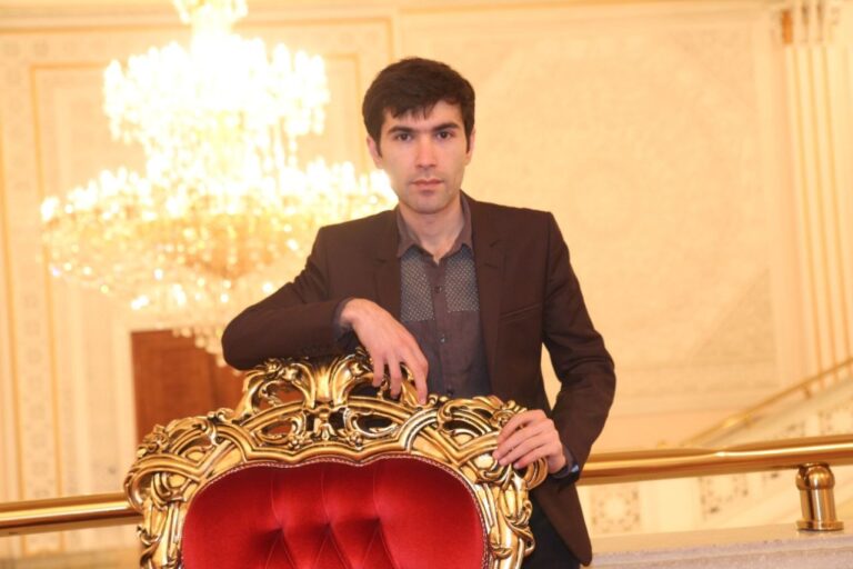 Сухроб Усманов: Между каноном оперы и свободой мюзикла