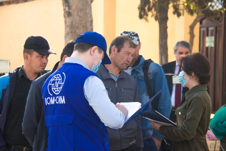 Интиқоли беш аз 250 ҳазор сомонӣ ба суратҳисоби қаллобон дар як моҳ