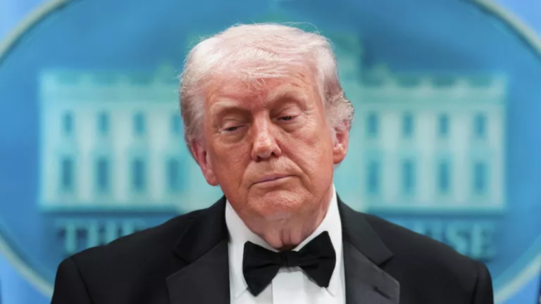 Трамп заявил, что боевые действия с Ираном «прекращены»
